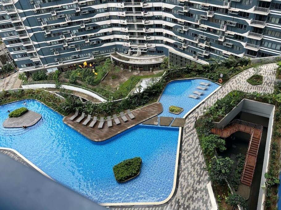 Apartment In Air Residences, Makati With Wifi, Netflix, Pool, Mall And More Manila Exterior foto