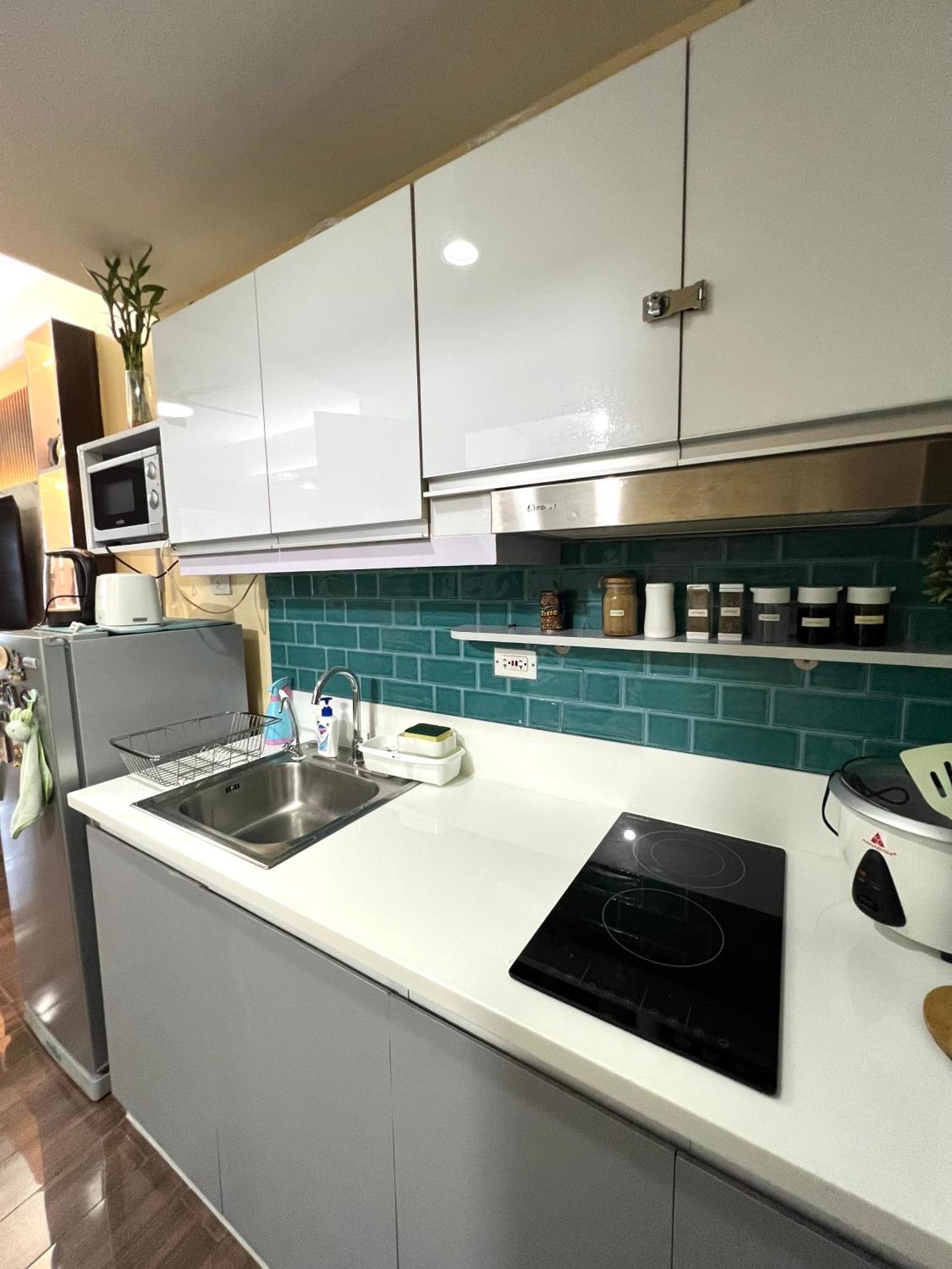 Apartment In Air Residences, Makati With Wifi, Netflix, Pool, Mall And More Manila Exterior foto